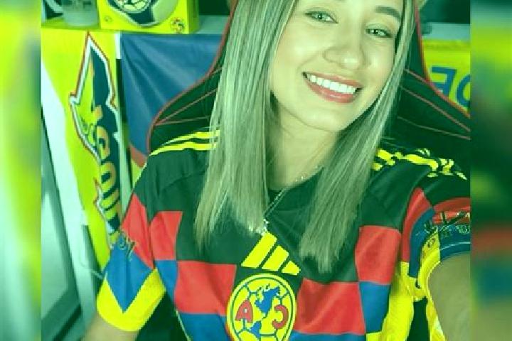 Clara, 21 — Escort in Joachin, Mexico