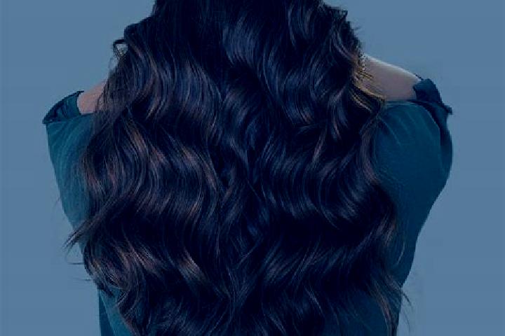 Clara, 22, a auburn grey-eyed latina companion based in Workington. Offering Erotic Massage, BDSM, Deep French Kissing. Available for incall and outcall, ove...