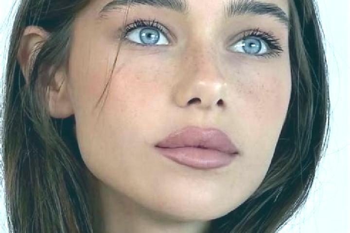 Clara, 22, a brunette brown-eyed middle eastern companion based in Tann. Offering Erotic Massage, Couples, Duos. Available for incall and outcall, overnight ...