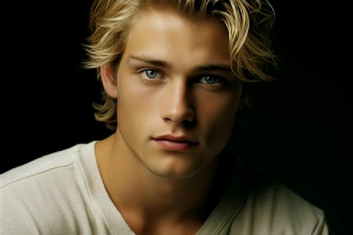 Clara, 22, a dark blonde amber-eyed european companion based in Sanchang. Offering Deep French Kissing, Overnight, Roleplay, Dinner Date. Available for incal...
