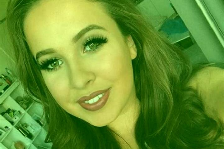 Clara, 23, a auburn dark-eyed mediterranean companion based in As Salif. Offering GFE, 69, Duos, Massage. Available for incall and outcall, day and evening d...