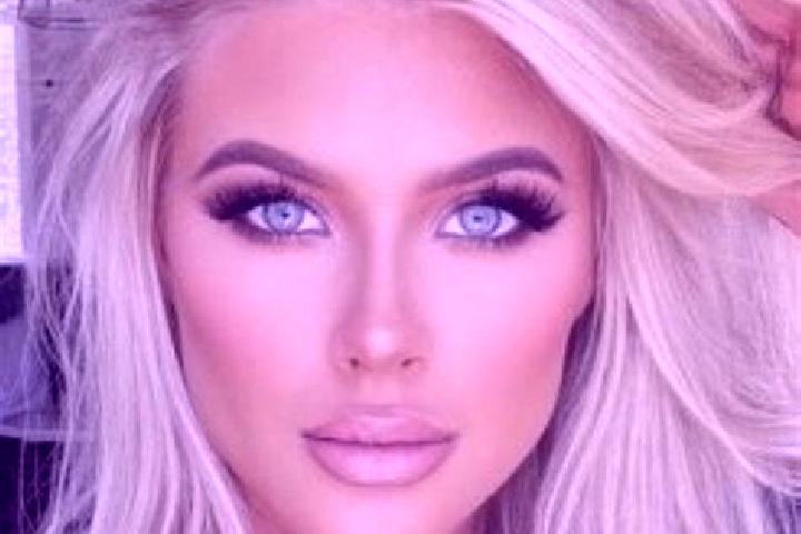 Clara, 23, a platinum blonde grey-eyed latina companion based in Tantobal. Offering GFE, Couples, Prostate Massage, Tantra. Available for incall and outcall,...