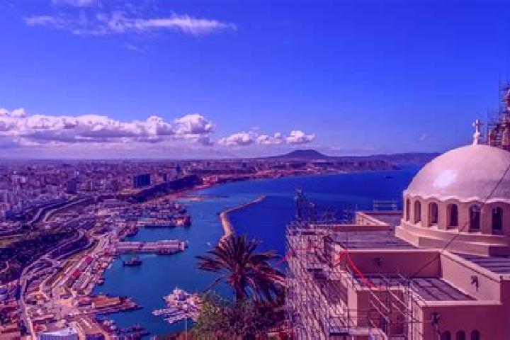 Clara, 23 — Escort in Oran, Algeria