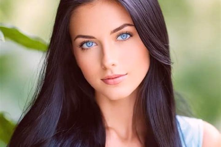 Clara, 24, a black blue-eyed mediterranean companion based in Santiago del Monte. Offering Domination, 69, Overnight. Available for incall and outcall, overn...