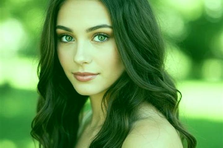 Clara, 24, a black hazel-eyed caucasian companion based in Essekhinat. Offering Duos, Girlfriend Experience, Massage, A-Level. Available for incall and outca...