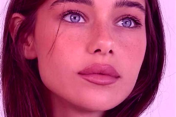 Clara, 24, a brunette brown-eyed indian companion based in Chinu. Offering Party Girl, CIM, GFE, Domination. Available for incall and outcall, overnight book...