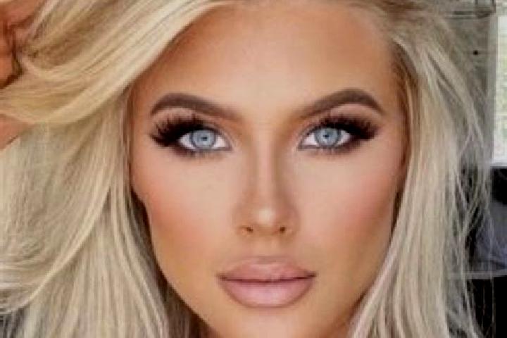 Clara, 24, a platinum blonde amber-eyed indian companion based in Seboruco. Offering Dinner Date, Couples, A-Level, Fetish. Available for incall and outcall,...