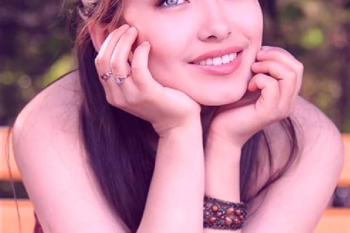 Clara, 24, a red blue-eyed asian companion based in Godojos. Offering CIM, Tantra, Prostate Massage, Couples. Available for incall and outcall, day and eveni...