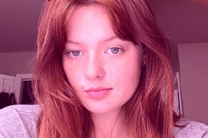 Clara, 24, a red hazel-eyed caucasian companion based in Sant Antonio Abate. Offering OWO, Travel Companion, Deep French Kissing. Available for incall and ou...