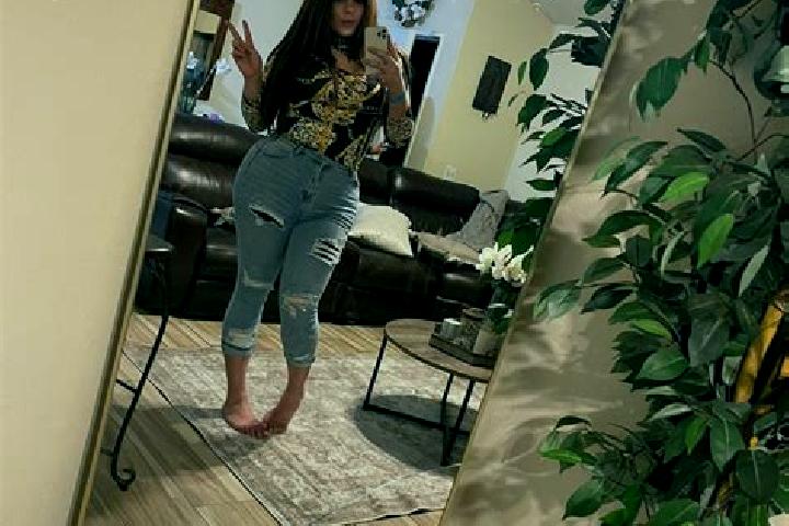 Clara, 24 — Escort in Mobile, United States