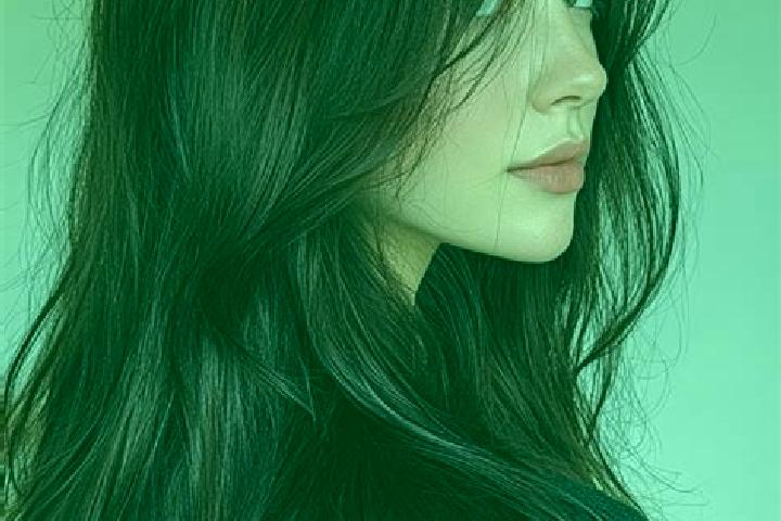 Clara, 25, a auburn brown-eyed mediterranean companion based in Shengmi. Offering Deep French Kissing, Massage, Striptease, 69. Available for incall and outc...