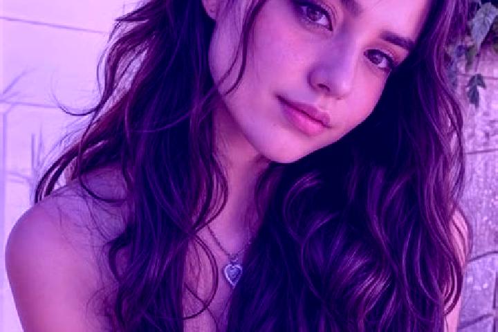 Clara, 25, a dark blonde hazel-eyed middle eastern companion based in Gochsheim. Offering Massage, Deep French Kissing, Travel Companion, Duos, 69. Available...