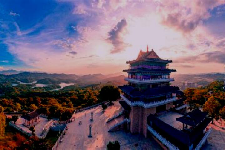Clara, 25 — Escort in Guanli, China