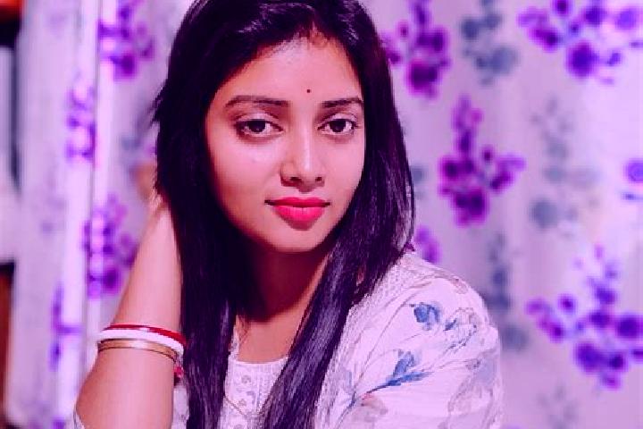 Clara, 25 — Escort in Pallabi, Bangladesh