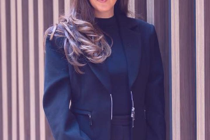 Clara, 25 — Escort in Preoteasa, Romania