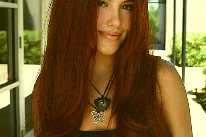 Clara, 26, a auburn dark-eyed mediterranean companion based in Stabat. Offering Fetish, Overnight, Massage. Available for incall and outcall, day and evening...