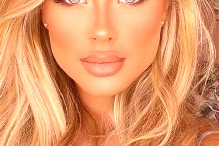 Clara, 26, a platinum blonde blue-eyed latina companion based in Katunayaka. Offering CIM, BDSM, Deep French Kissing, Prostate Massage, Erotic Massage. Avail...