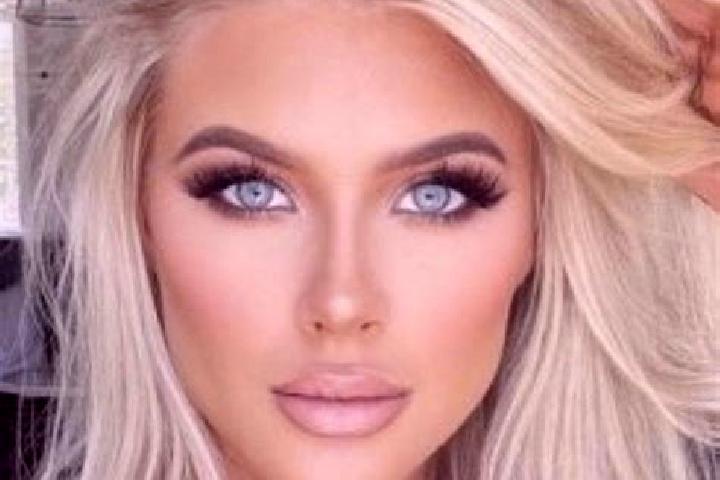 Clara, 26, a platinum blonde dark-eyed asian companion based in Vranov. Offering GFE, Overnight, Dinner Date. Available for incall and outcall, day and eveni...