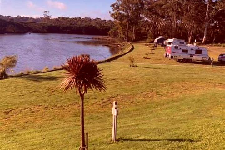 Clara, 26 — Escort in Smithton, Australia