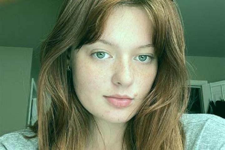 Clara, 27, a auburn blue-eyed european companion based in Copiague. Offering Couples, Party Girl, Prostate Massage. Available for incall and outcall, overnig...