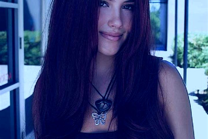 Clara, 27, a auburn dark-eyed slavic companion based in Yunxixian Chengguanzhen. Offering Girlfriend Experience, Prostate Massage, Fetish. Available for inca...
