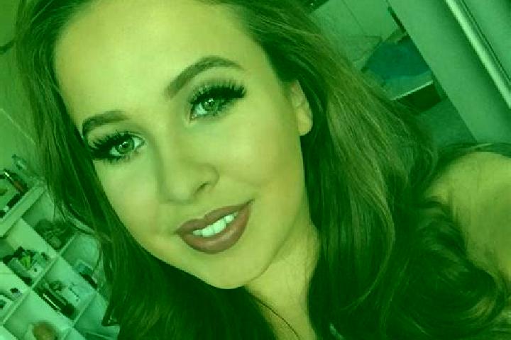 Clara, 27, a brunette grey-eyed caribbean companion based in Nsoko. Offering Party Girl, Dinner Date, Massage. Available for incall and outcall, overnight bo...