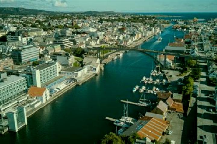 Clara, 27 — Escort in Haugesund, Norway