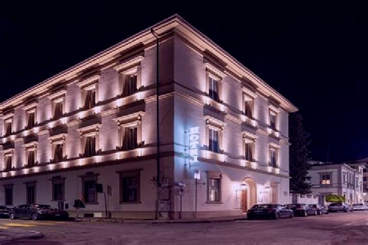 Clara, 27 — Escort in Palazzuolo sul Senio, Italy