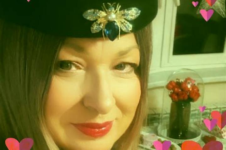 Clara, 27 — Escort in Radomysl, Czech Republic