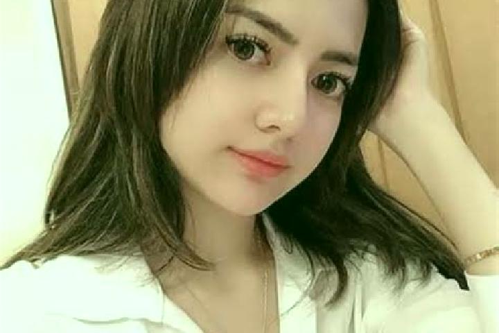 Clara, 27 — Escort in Sumberwaras, Indonesia