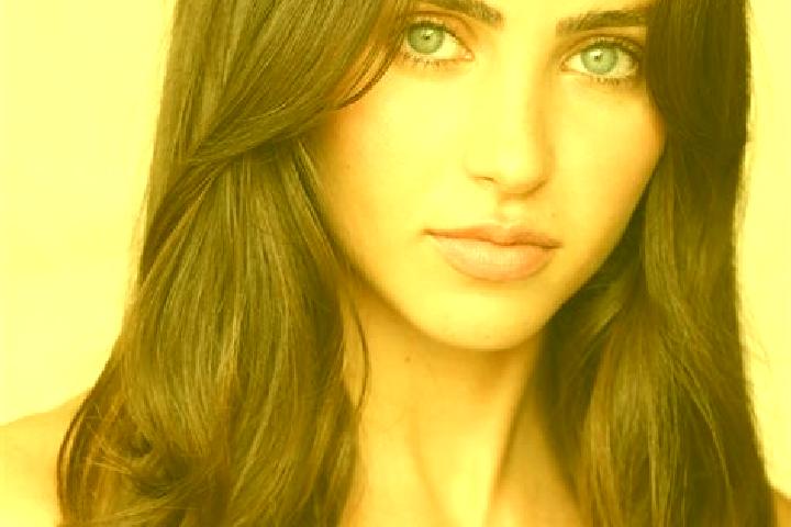 Clara, 28, a brunette brown-eyed latina companion based in Laubisser. Offering Travel Companion, OWO, Duos, Massage. Available for incall and outcall, overni...