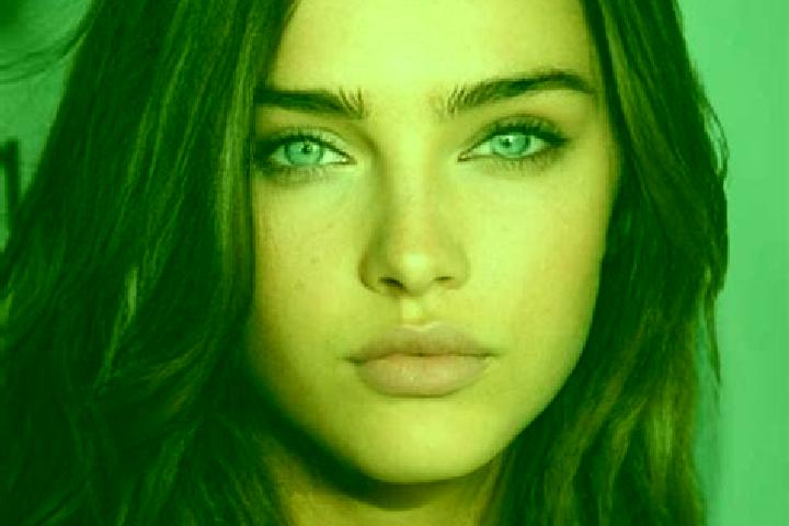 Clara, 28, a chestnut green-eyed caucasian companion based in Monasterolo del Castello. Offering Striptease, Duos, GFE, Dinner Date. Available for incall and...