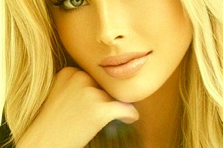 Clara, 28, a dark blonde blue-eyed caucasian companion based in Francolise. Offering Striptease, Deep French Kissing, Massage, Girlfriend Experience. Availab...