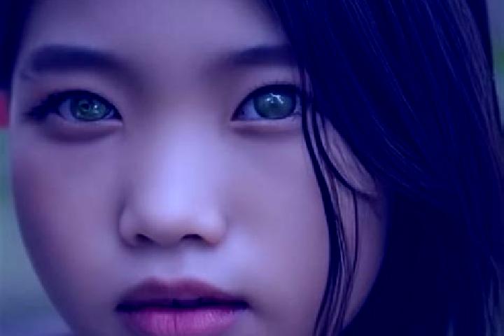 Clara, 28, a red green-eyed asian companion based in Ga-Maotole. Offering CIM, Travel Companion, Girlfriend Experience. Available for incall and outcall, ove...