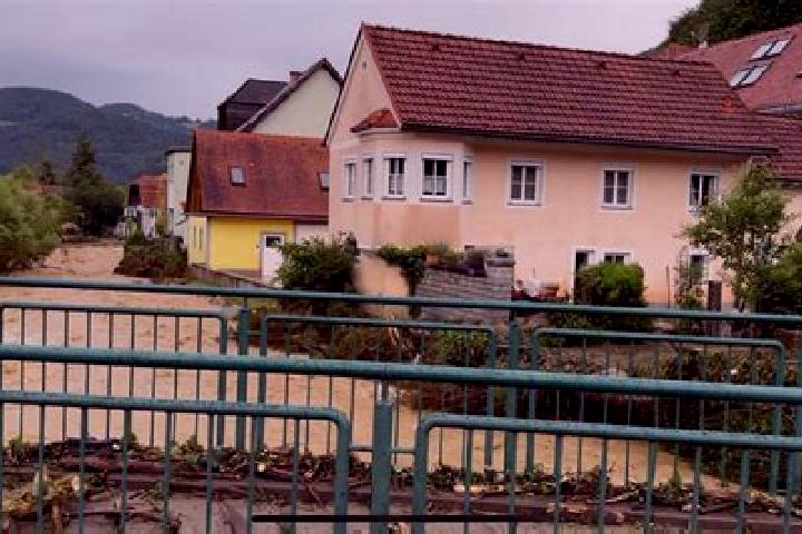 Clara, 28 — Escort in Deutschfeistritz, Austria