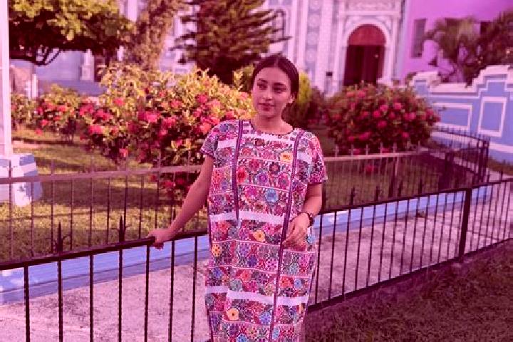 Clara, 28 — Escort in Tepeyahualco, Mexico
