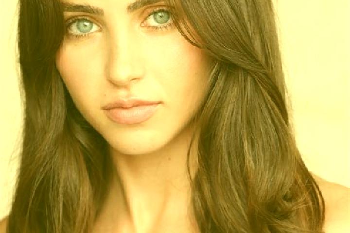 Clara, 29, a brunette hazel-eyed mediterranean companion based in Jabal os Saraj. Offering Travel Companion, GFE, Dinner Date. Available for incall and outca...