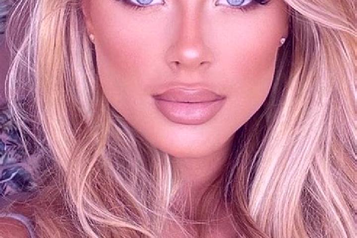 Clara, 29, a dark blonde blue-eyed latina companion based in Sao Goncalo do Piaui. Offering Duos, Overnight, OWO. Available for incall and outcall, overnight...