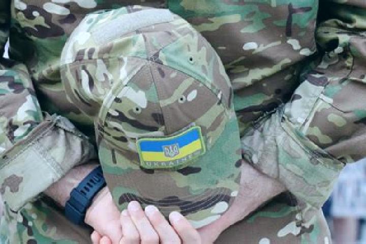 Clara, 29 — Escort in Cherche, Ukraine