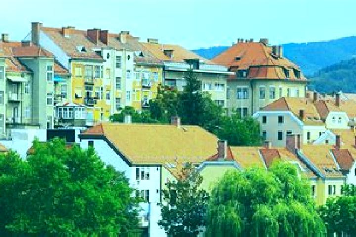 Clara, 30 — Escort in Podlehnik, Slovenia