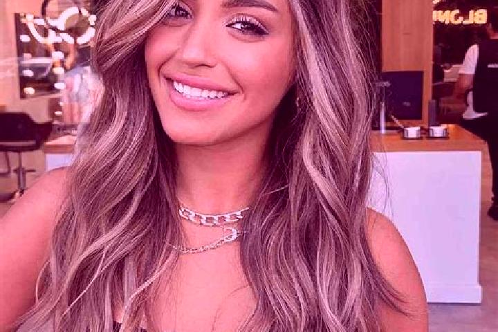 Clara, 31, a dark blonde dark-eyed mediterranean companion based in San Garcia de Ingelmos. Offering Duos, Domination, Overnight. Available for incall and ou...