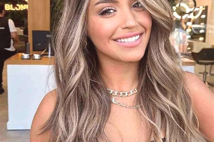 Clara, 31, a dark blonde grey-eyed european companion based in Motta De Conti. Offering Girlfriend Experience, OWO, Couples. Available for incall and outcall...