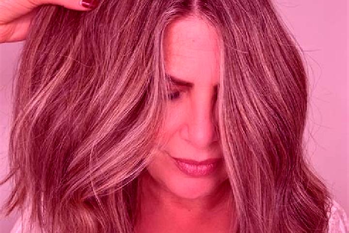 Clara, 31, a dark blonde grey-eyed mediterranean companion based in Postarnacu. Offering Prostate Massage, Overnight, GFE. Available for incall and outcall, ...