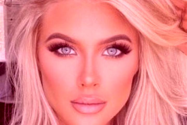 Clara, 31, a platinum blonde grey-eyed indian companion based in Duas Estradas. Offering Overnight, Erotic Massage, Striptease. Available for incall and outc...