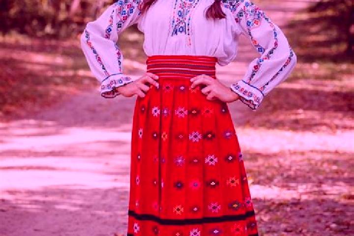 Clara, 31 — Escort in Miroslovesti, Romania