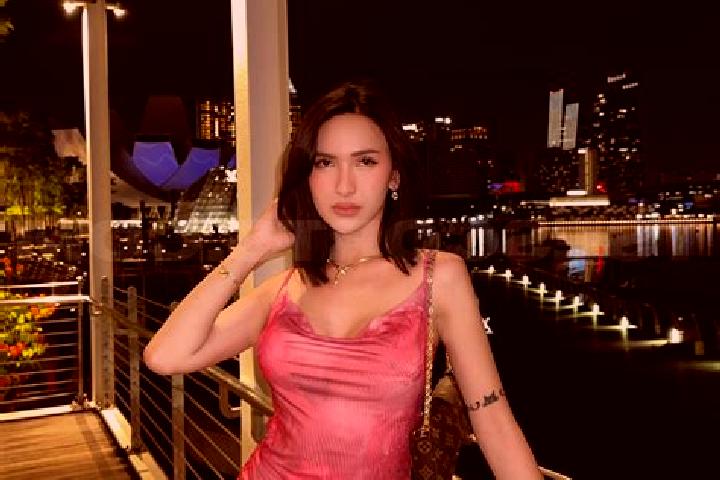 Clara, 31 — Escort in The Entrance, Australia
