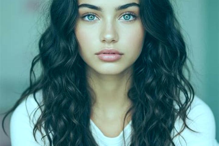 Clara, 32, a brunette amber-eyed mediterranean companion based in Scharmer. Offering Travel Companion, Tantra, Domination. Available for incall and outcall, ...