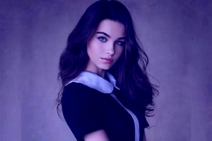 Clara, 32, a brunette grey-eyed slavic companion based in Akpessekro. Offering 69, Erotic Massage, GFE. Available for incall and outcall, day and evening dates.