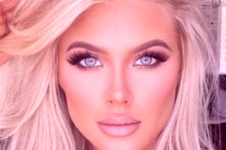 Clara, 32, a platinum blonde brown-eyed caucasian companion based in Liulihe. Offering Striptease, A-Level, Girlfriend Experience. Available for incall and o...