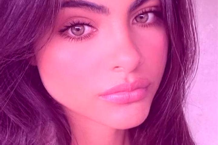 Clara, 33, a black green-eyed indian companion based in Izvoru Crisului. Offering Striptease, Domination. Available for incall and outcall, overnight booking...